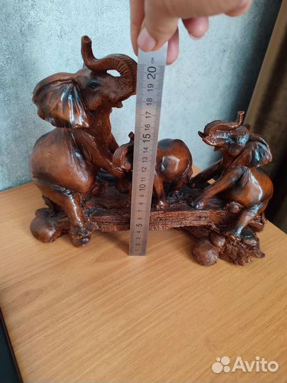 Статуэтка слон