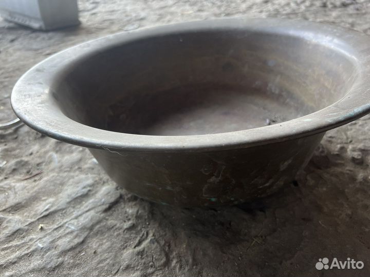 Латунный таз