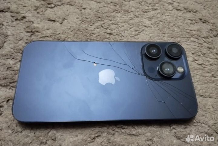 iPhone xr в корпусе 15 pro 128 gb