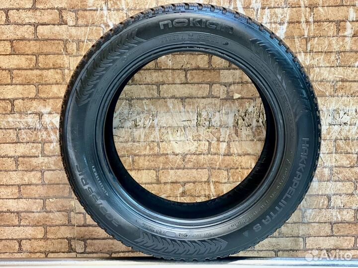 Nokian Tyres Hakkapeliitta 8 205/55 R16