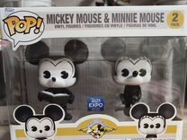 Funko Pop mickey mouse & minnie mouse