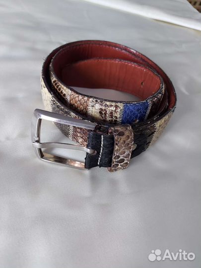 Ремень из кожи питона