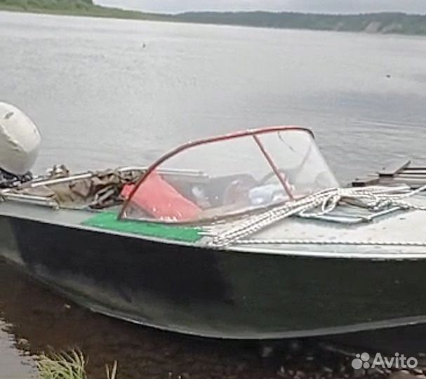 Моторная лодка