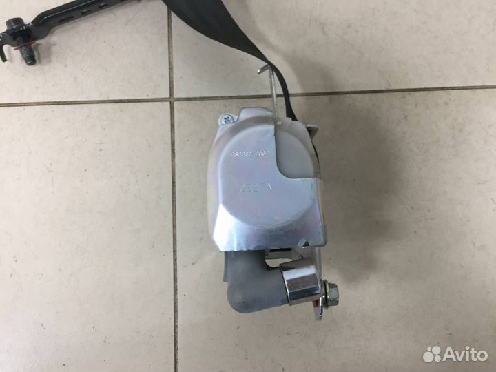 Ремень безопасности с пиропатроном Hyundai i40