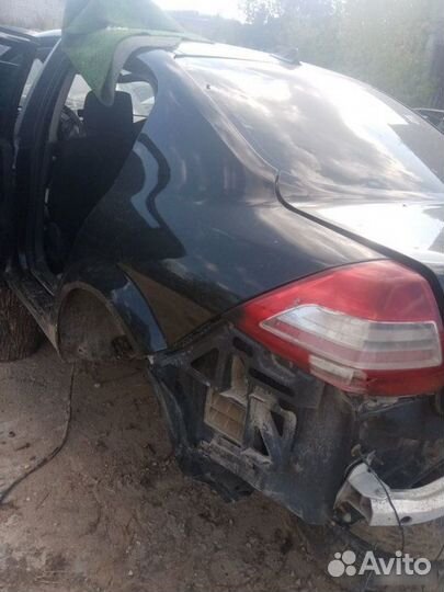 Крыло заднее левое Renault Megane 2