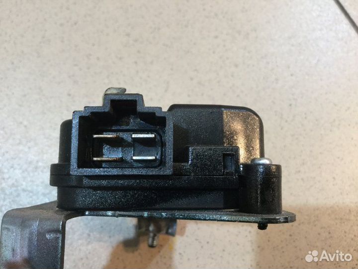 Активатор замка Hyundai Solaris хечбек 2010-2017