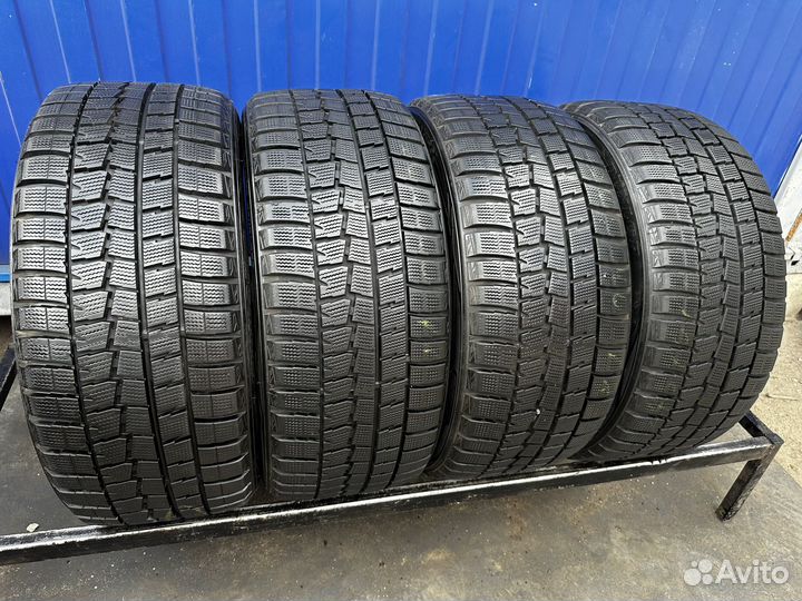 Dunlop Winter Maxx WM01 245/40 R18 93Q