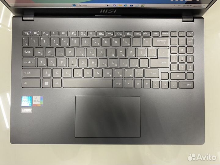 Ноутбук MSI 15.6
