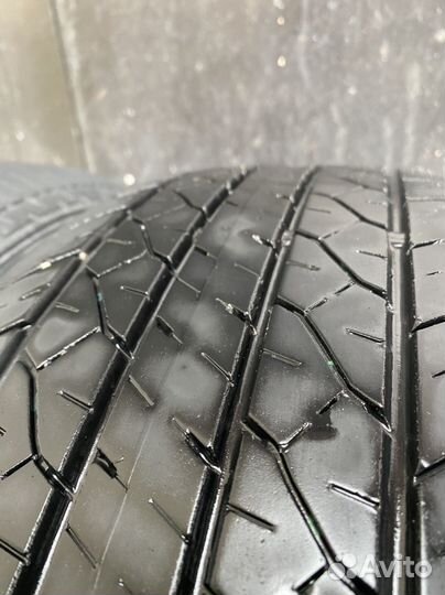 Dunlop SP Sport 270 215/55 R17