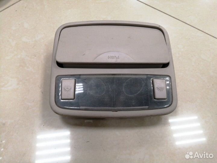 Плафон подсветки салона Hyundai Elantra XD G4ED