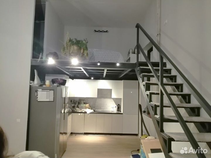 Лестницы, ограждения для антресольного этажа