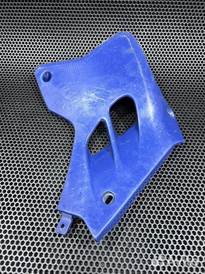 Боковина радиатора Yamaha YZ 80 1993-2001