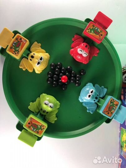 Детская настольная игра Голодные Лягушки
