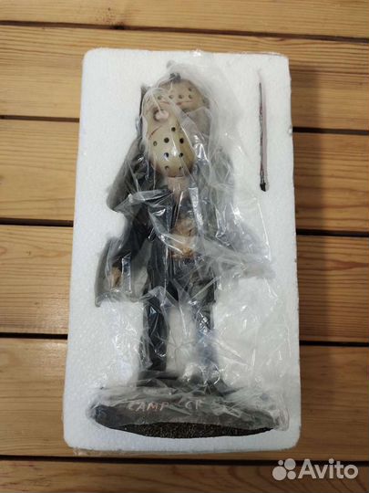 Neca башкотряс Jason Voorhees