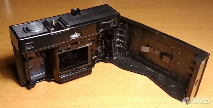 Плёночный фотоаппарат 