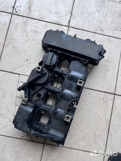 Клапанная крышка Mercedes Clc W203 M271