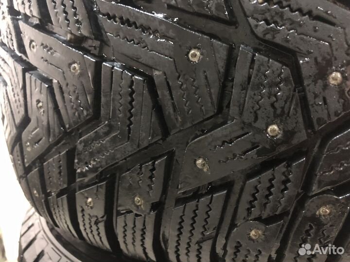 Hankook Winter I'Pike RS2 W429 235/55 R17 103T