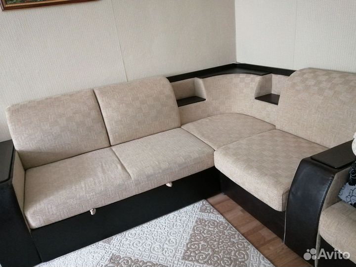 Угловой диван