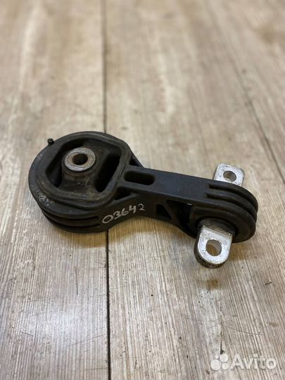Опора двигателя правая Honda CR-V