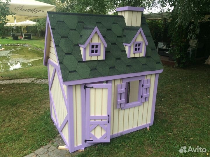 Детский домик из дерева