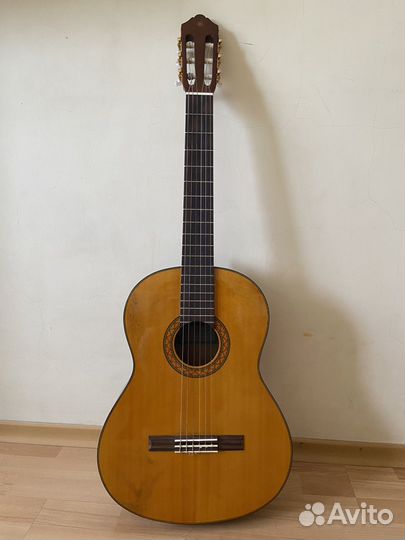 Классическая Гитара Yamaha c70+чехол