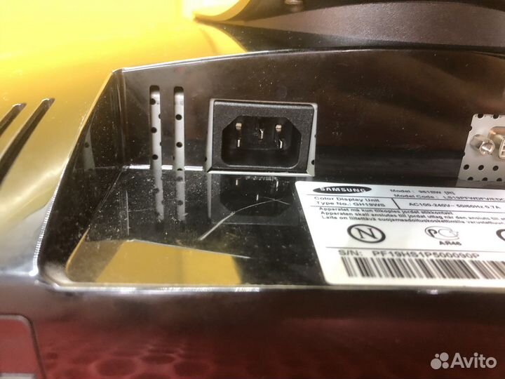 Z.7734 Монитор Samsung 961BW