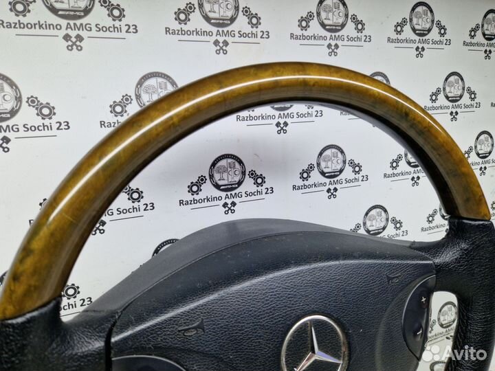 Руль дерево (рулевое колесо) Mercedes W211 W463
