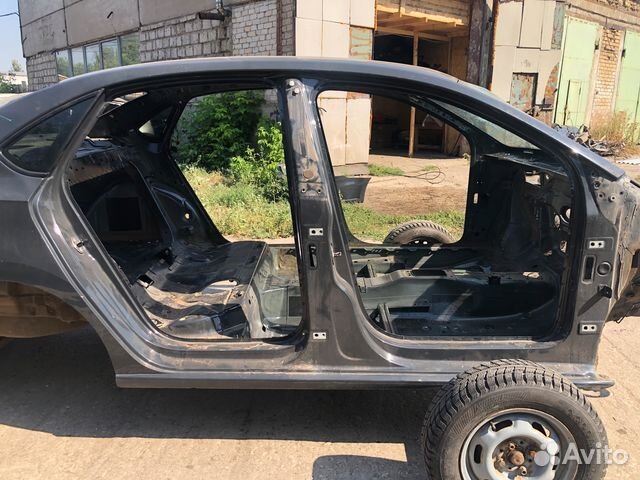 Центральная стойка правая volkswagen polo 5 1.6 мт