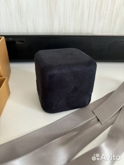 Футляр для ювелирных украшений