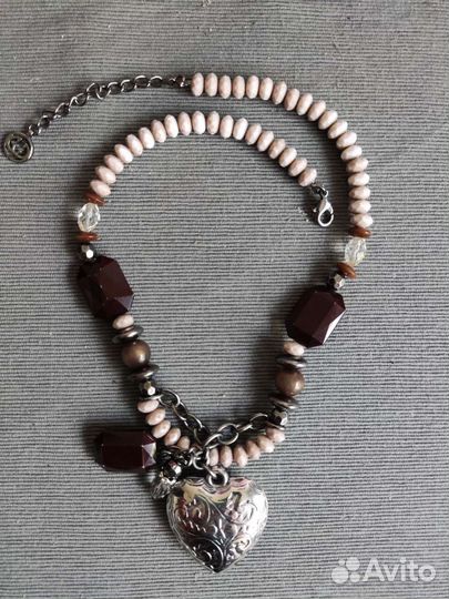 Бижутерия(серьги,колье,кольца),заколки для волос