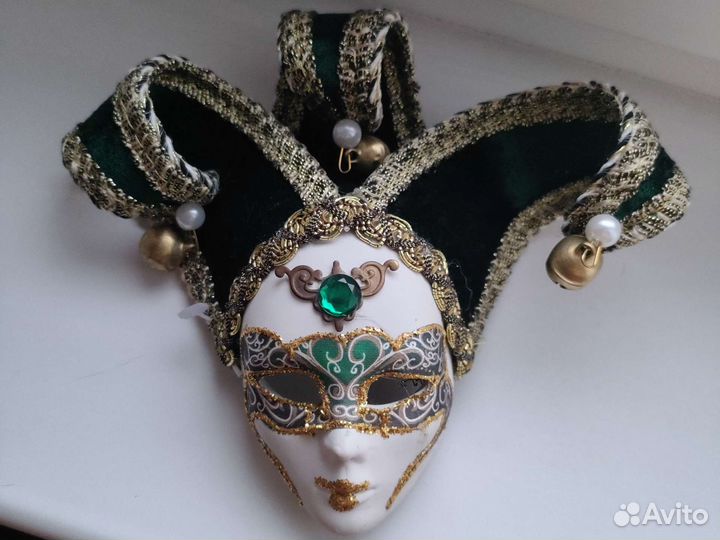 Венецианская маска