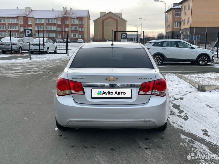 Chevrolet Cruze 1.6 МТ, 2011, 183 000 км