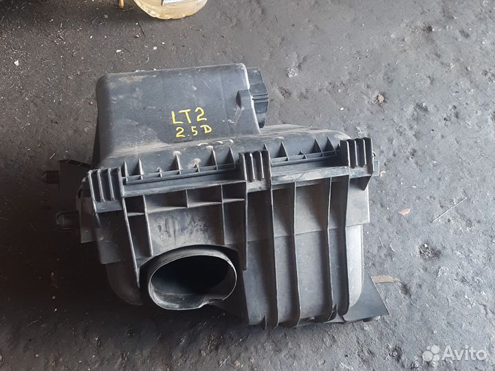 Корпус воздушного фильтра Фольксваген LT 2