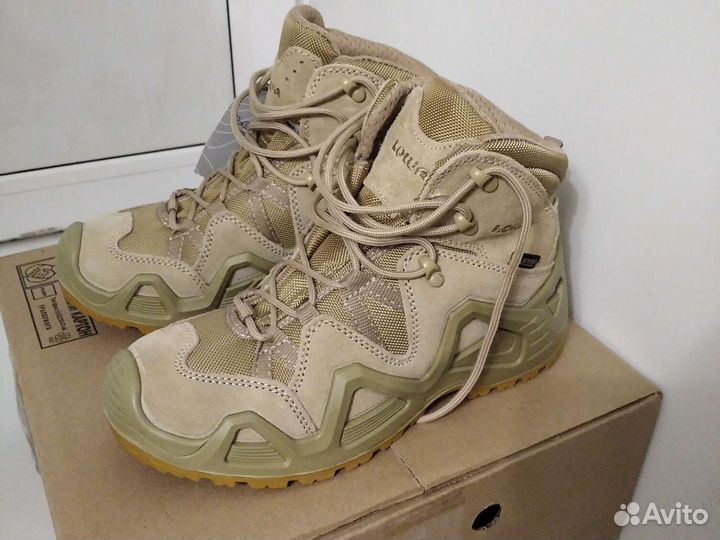 Ботинки военные тактические lowa