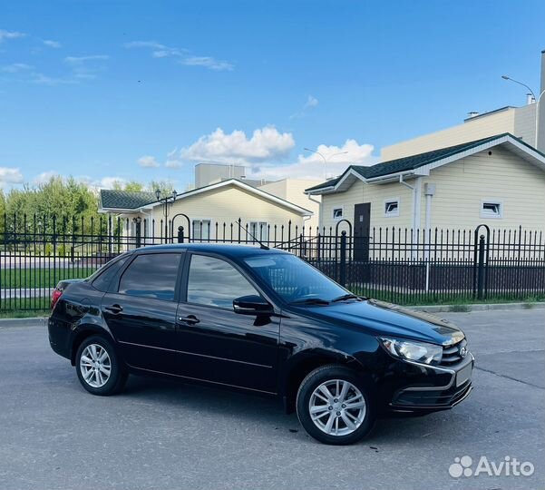 LADA Granta 1.6 МТ, 2022, 10 100 км