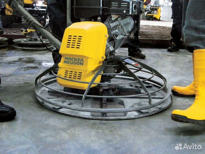 Аренда затирочных машин, тележек для топинга