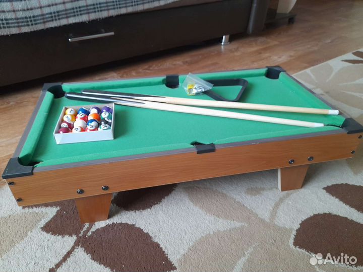 Бильярдный стол
