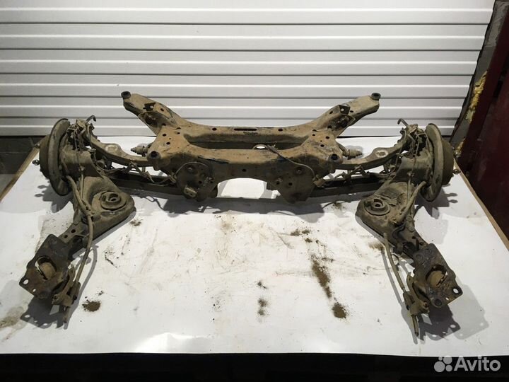 Балка задняя (Nissan Qashqai)