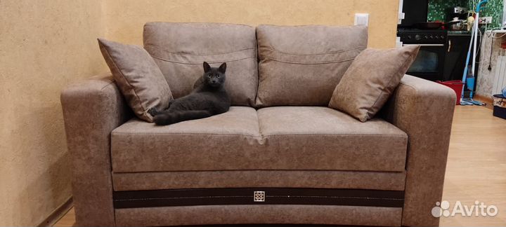 Перетяжка и ремонт мягкой мебели