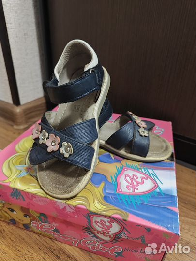 Обувь для девочки 27 размер (4 пары)