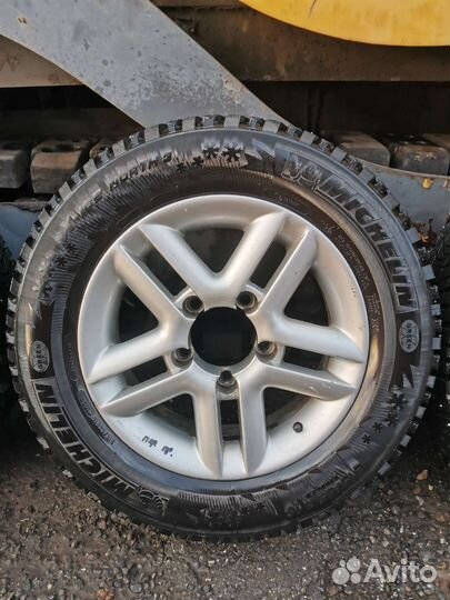 Колеса на ниву