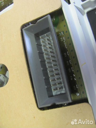 Панель приборов Dodge Neon 1999-2005