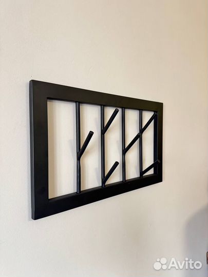 Вешалка в прихожую