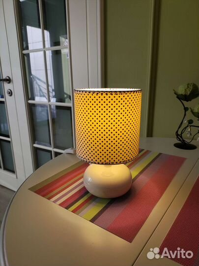 Настольный светильник бра