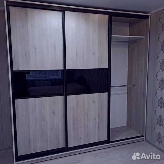 Шкаф с антресолью