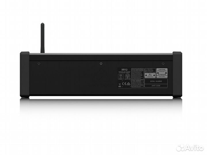 Behringer XR12 рэковый микшер