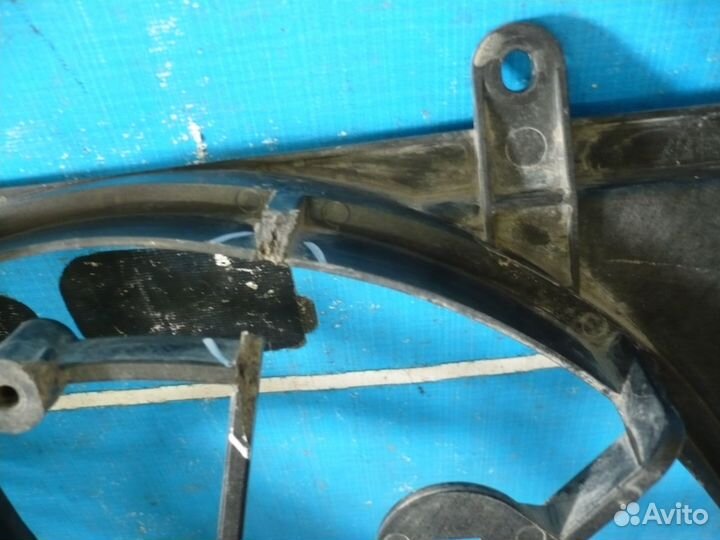 Mitsubishi Outlander Диффузор радиатора б/у.ориг