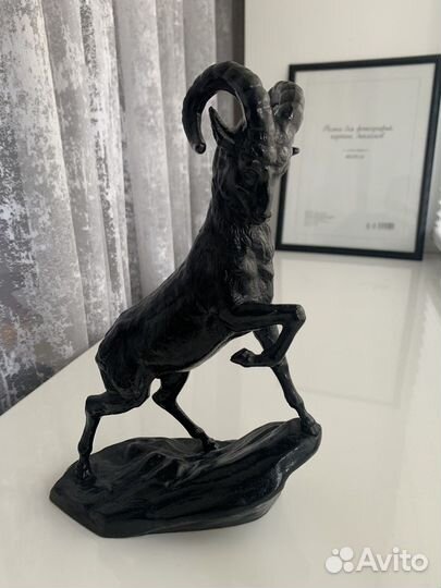 Каслинское чугунное литье горный козел