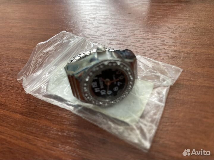 Часы кольцо женские