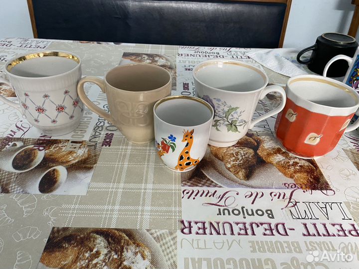 Чашки, салатники, заварочный чайник и др